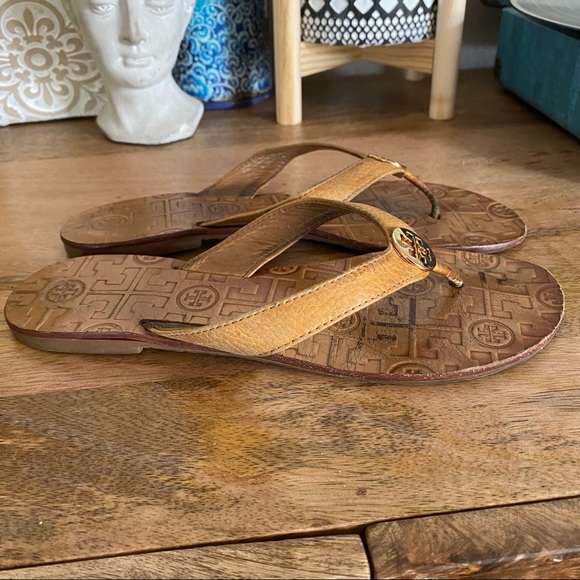 TORY BURCH THONG “ TORA SANDALS - Picture 2 of 11
